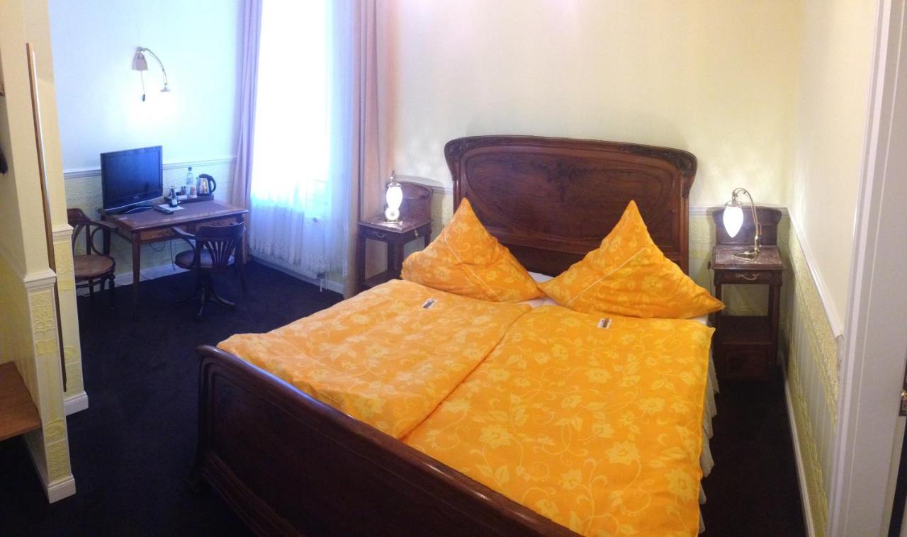 Goldener Löwe Hotel 2*